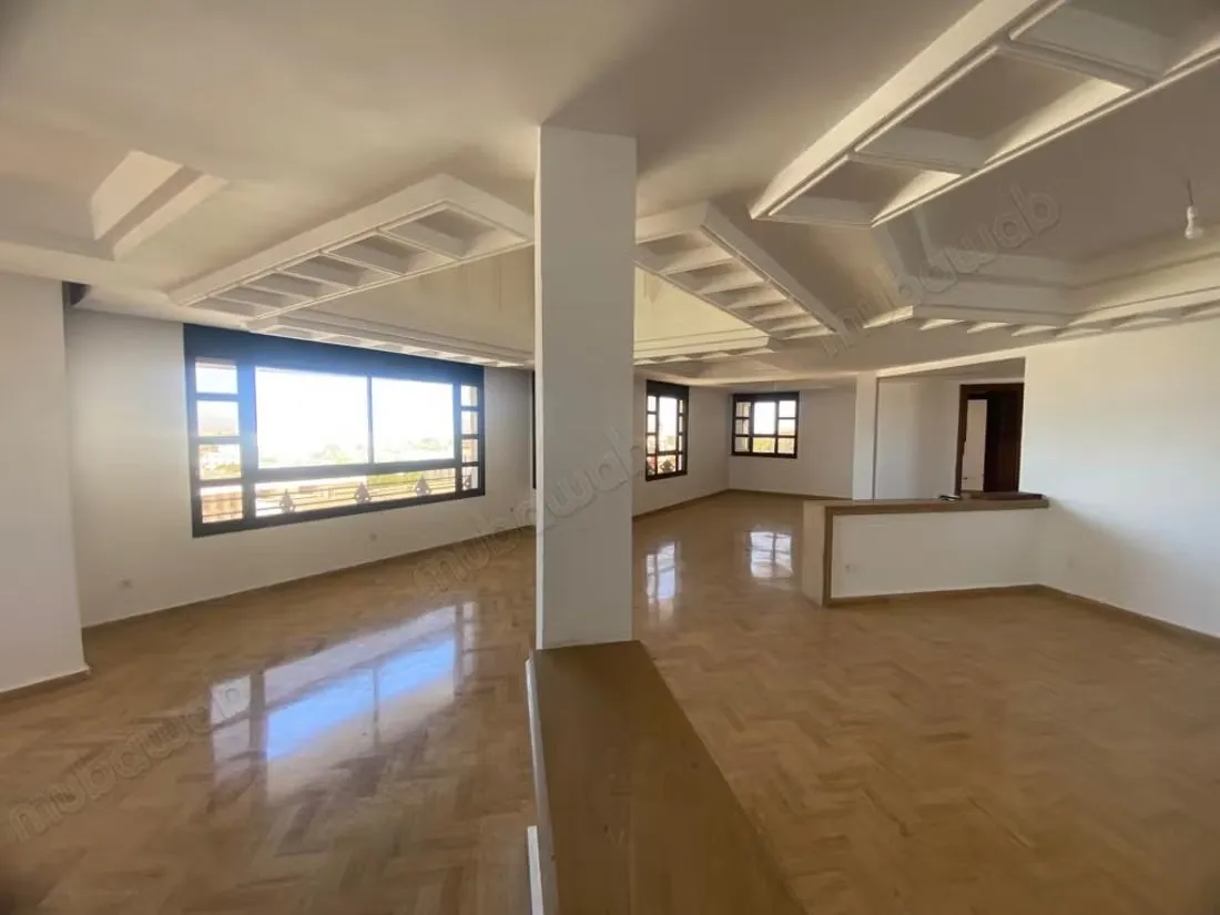 Appartement VIDE a louer - الرباط (2)