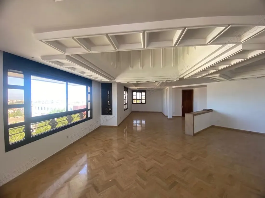 Appartement VIDE a louer - الرباط