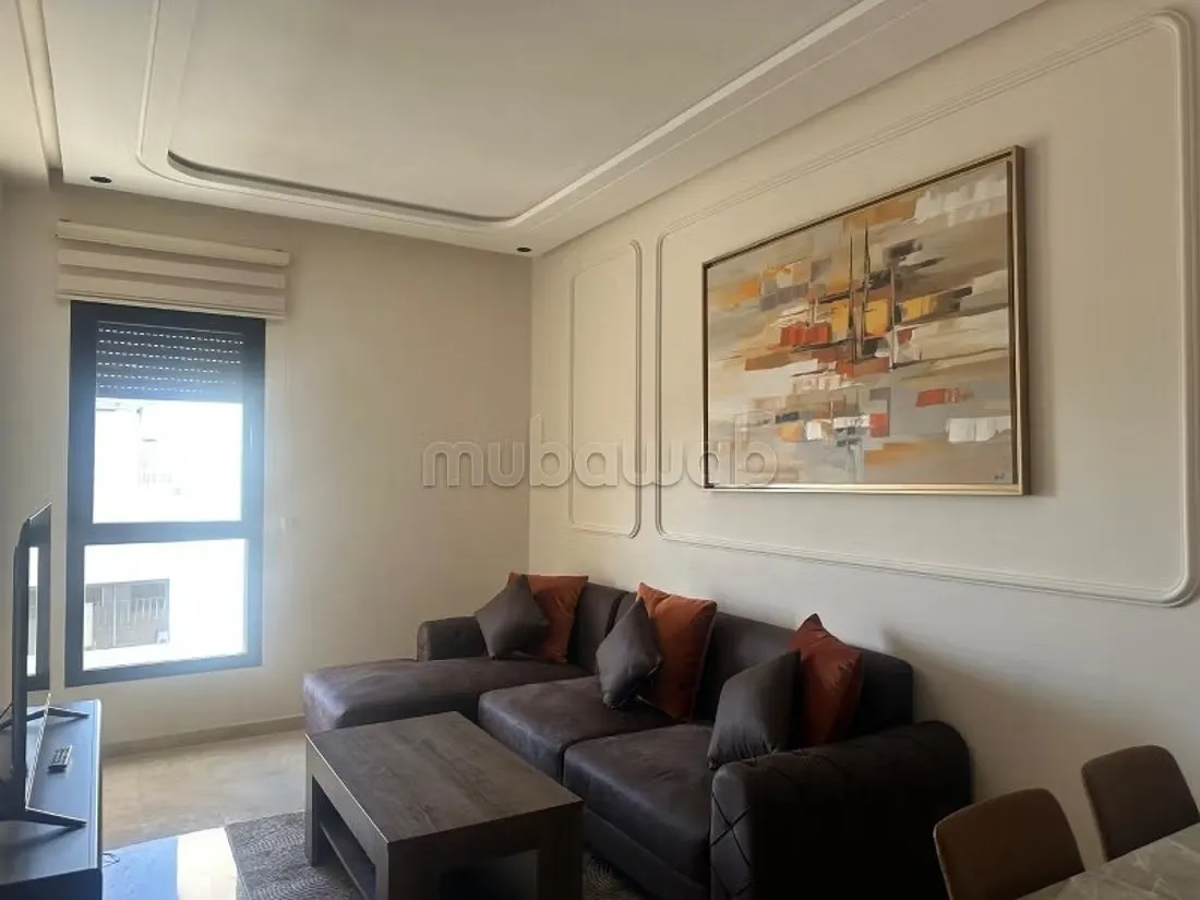 Studio meublé à louer à L'OASIS - الدار البيضاء