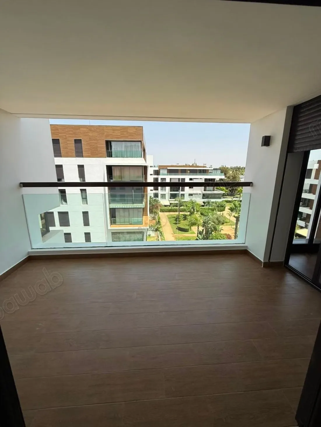 Appartement vide à louer Orangeraies Souissi - الرباط