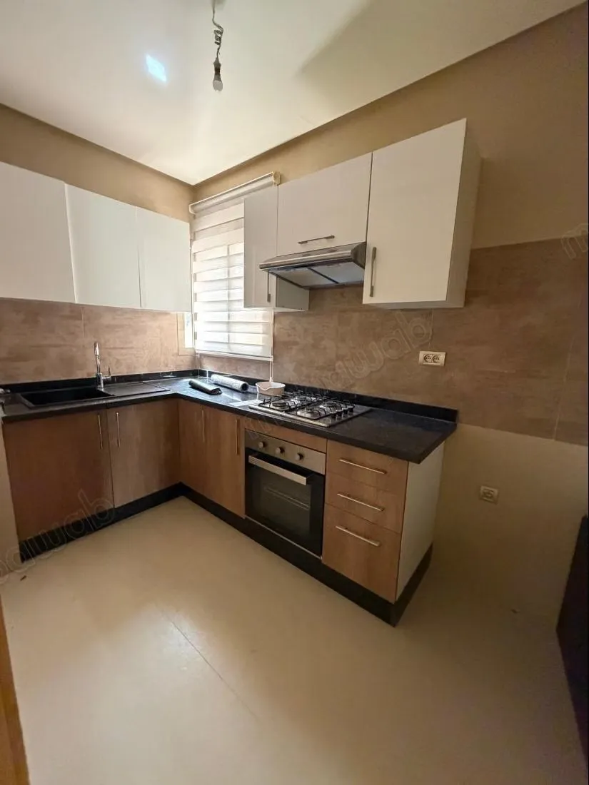Appartement à louer à Agdal. Superficie 96 m² vide - مراكش