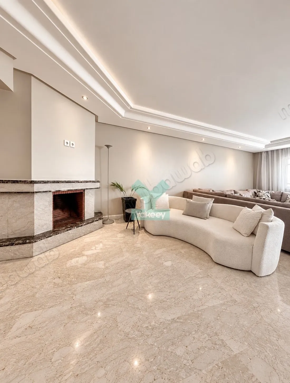 Superbe appartement meublé étage élevé - الدار البيضاء (3)