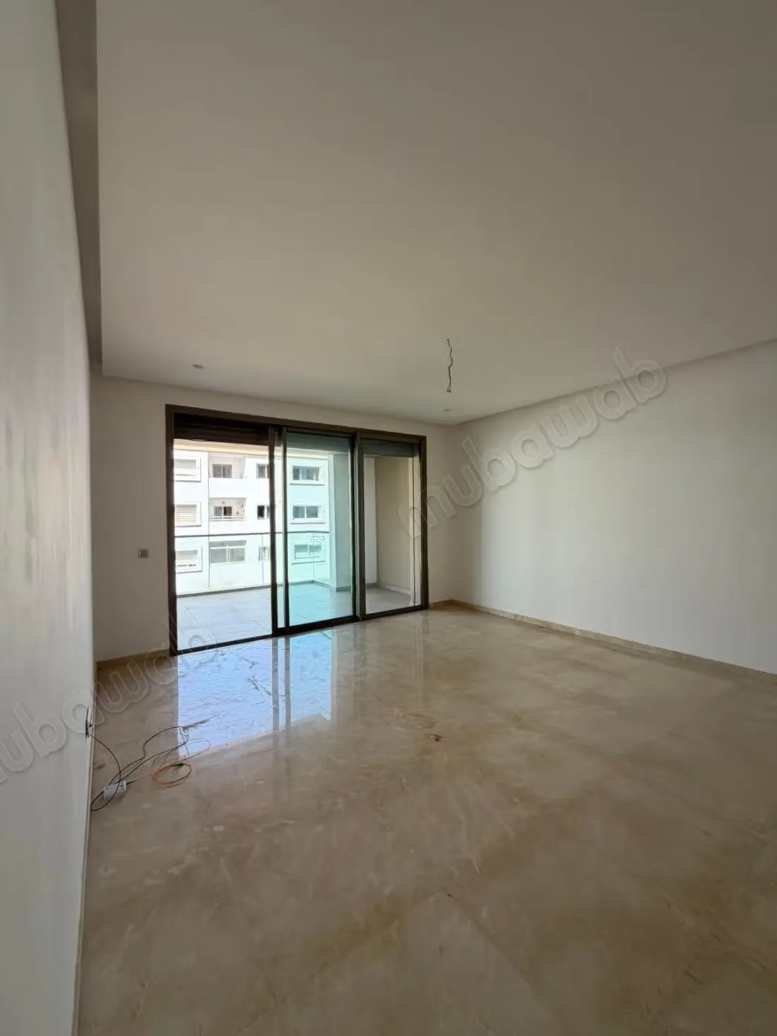 Apparemment en location à Rabat square de souissi - الرباط (2)