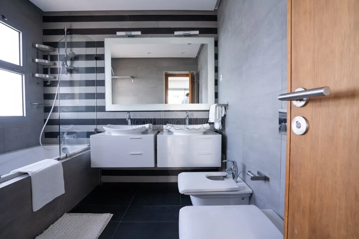 Appartement meuble a la marina - الدار البيضاء (2)