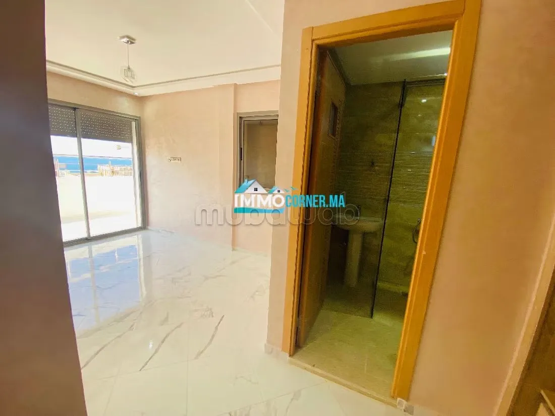 Superbe appartement à louer avec vue sur mer malabata - طنجة (3)