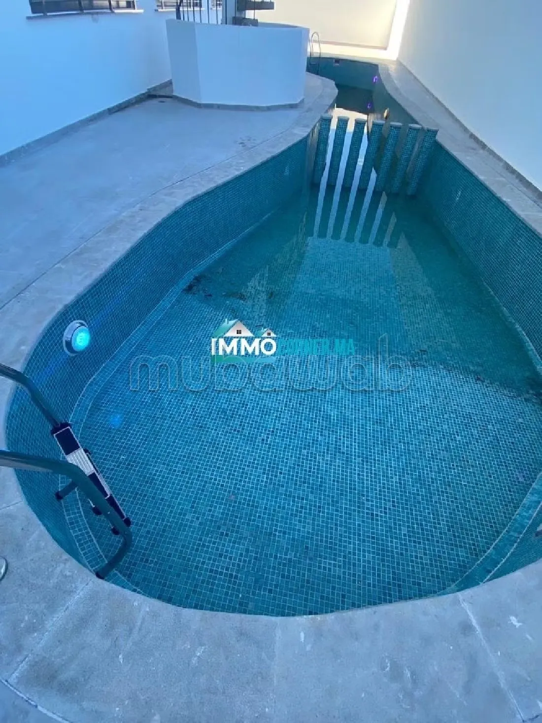 Superbe appartement à louer avec vue sur mer malabata - طنجة (2)