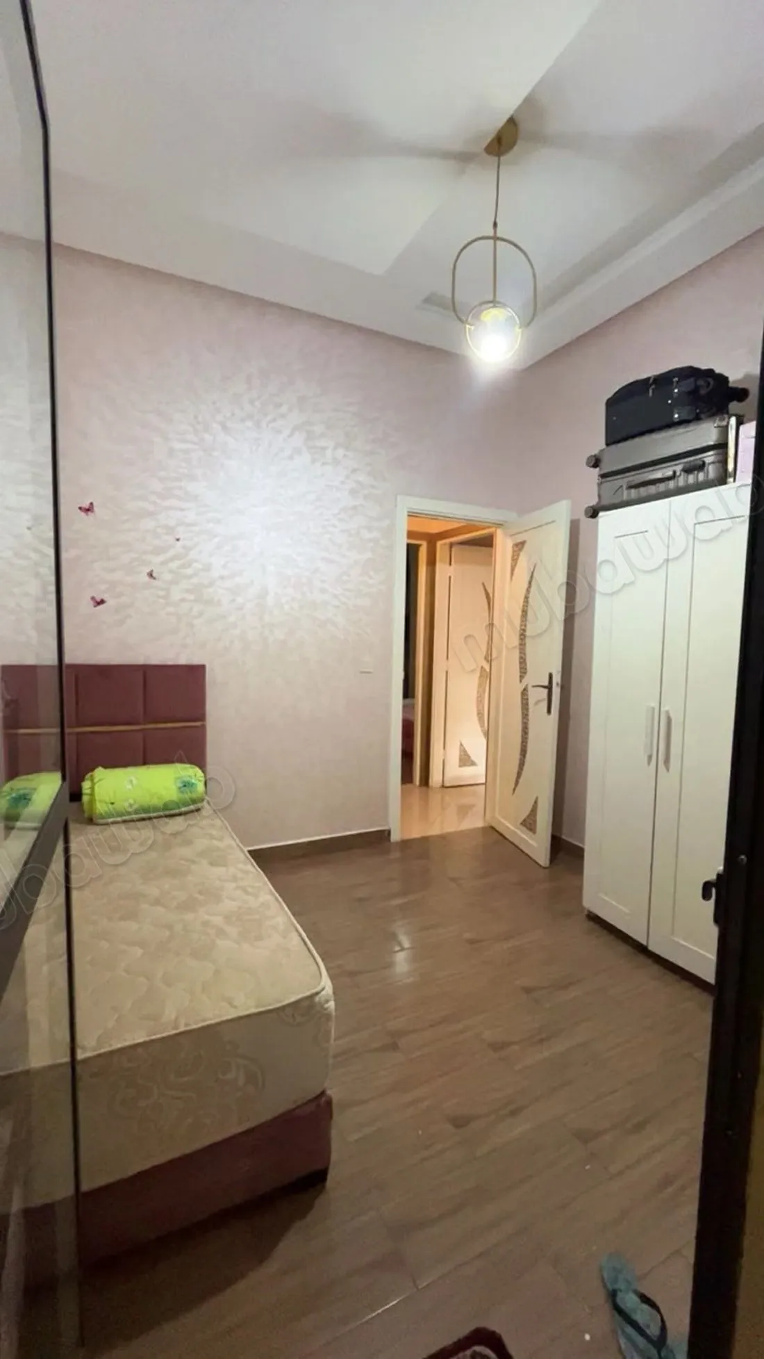 Location saisonnière à Hamria.
Surface totale 80 m².
Places... - مكناس