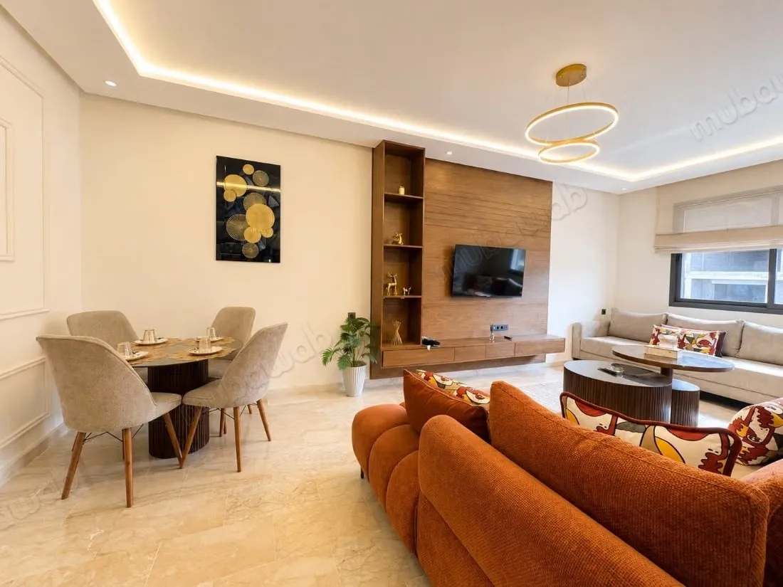 Appartements à louer à Founti. 1 Pièce. Ascenseur et garage - أكادير