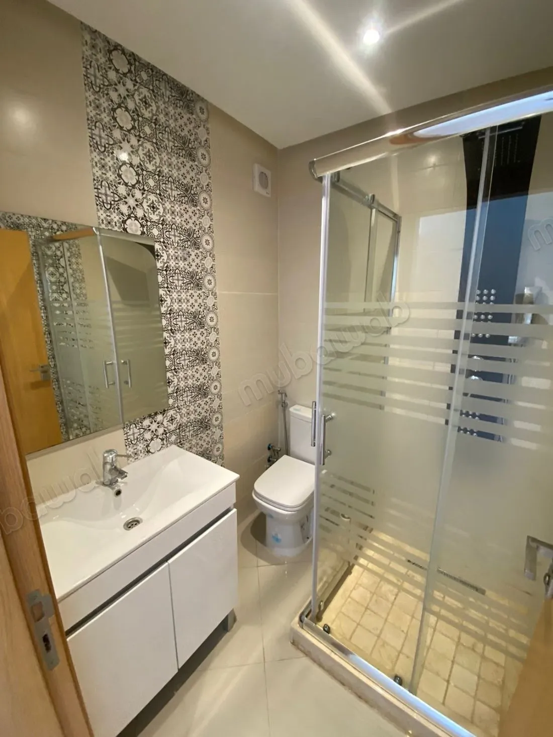 Appartement meublé à louer par jour à Rabat - الرباط (3)