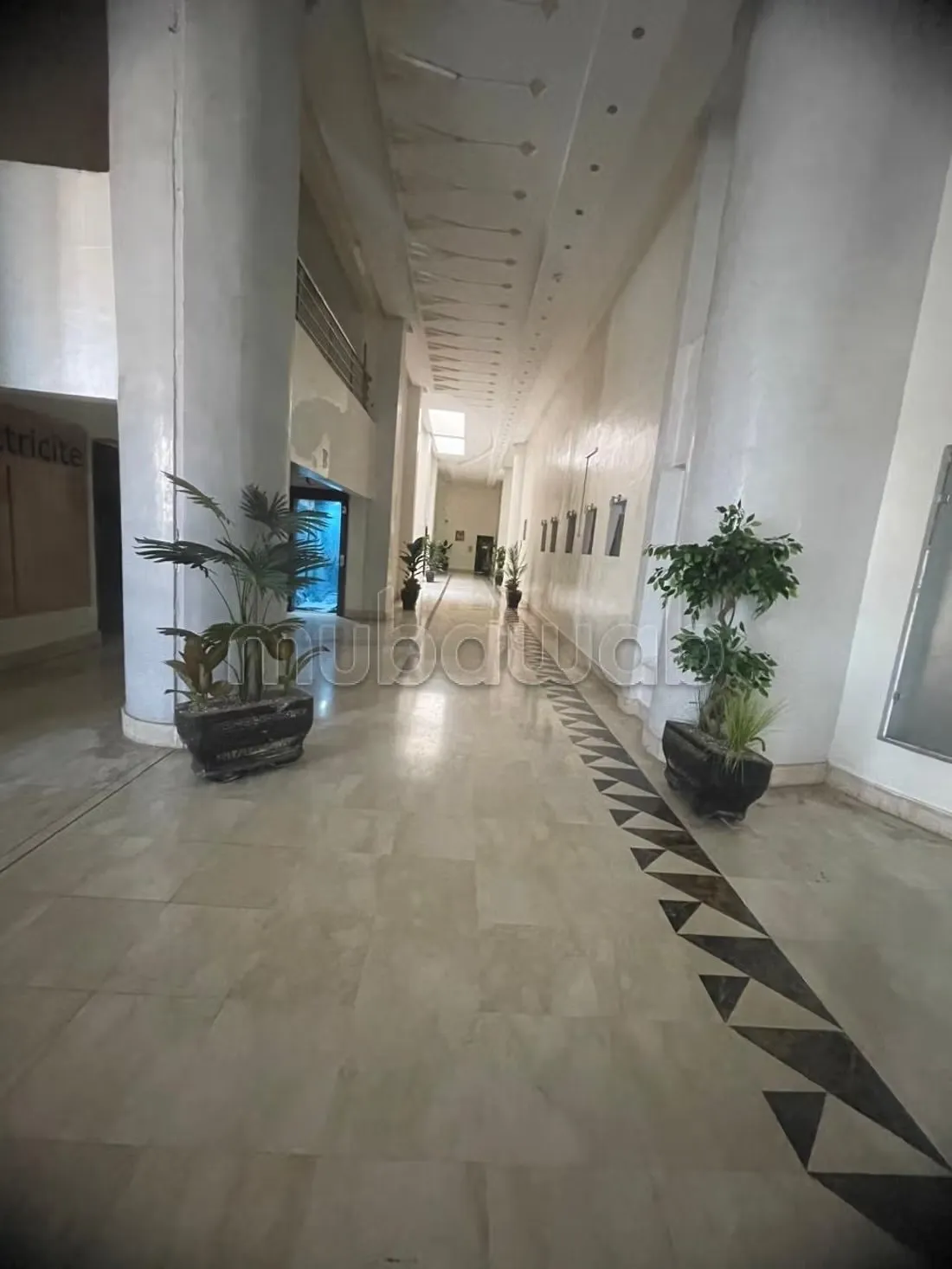 Bell appartement au 3 étage à louer par jour - مراكش (2)