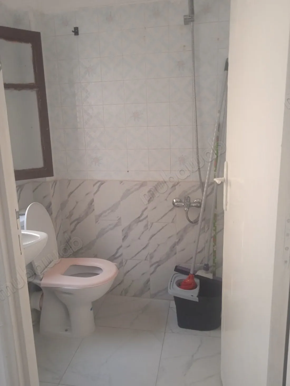 Location saisonnière à Martil. 
Surface de 55 m². 
Salon tra... - مرتيل