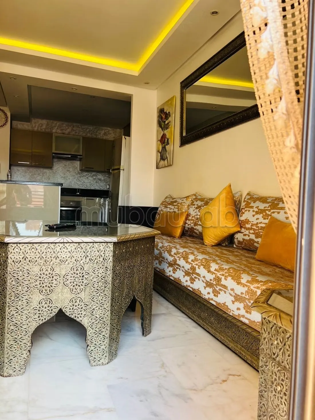 Location d'un appartement à Guéliz. 3 pièces. Concierge et c... - مراكش (2)