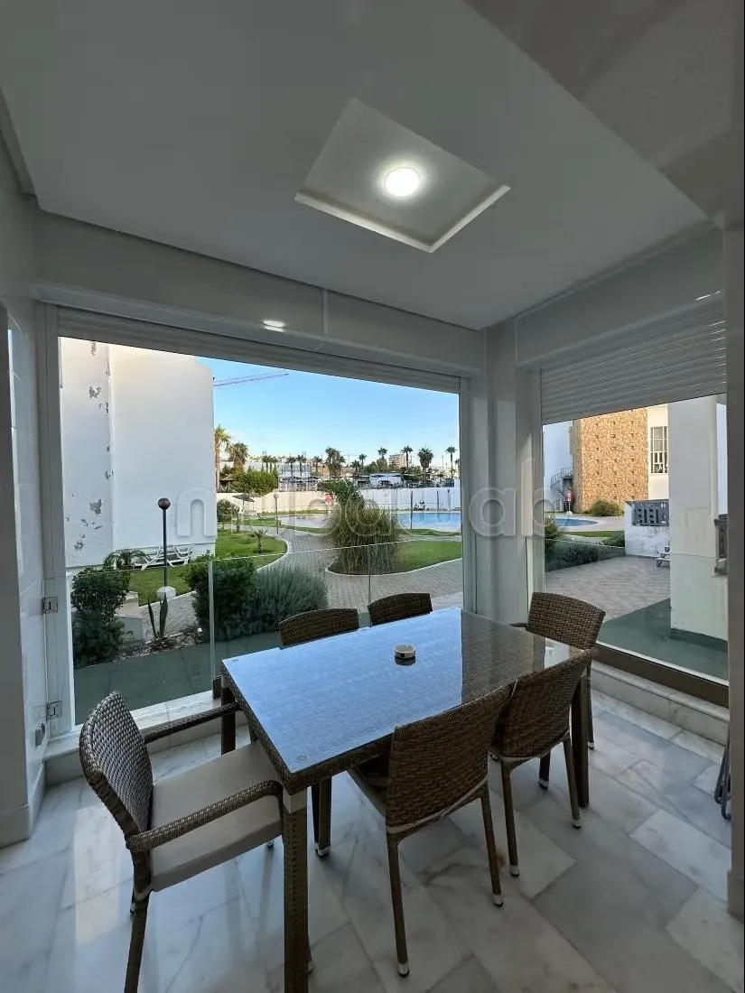 Luxury apartment with swimming pool face to beach in Malabat... - طنجة (2)