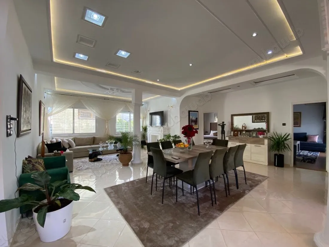 Appartements à louer à Champ de course. 4 pièces confortable... - فاس (3)