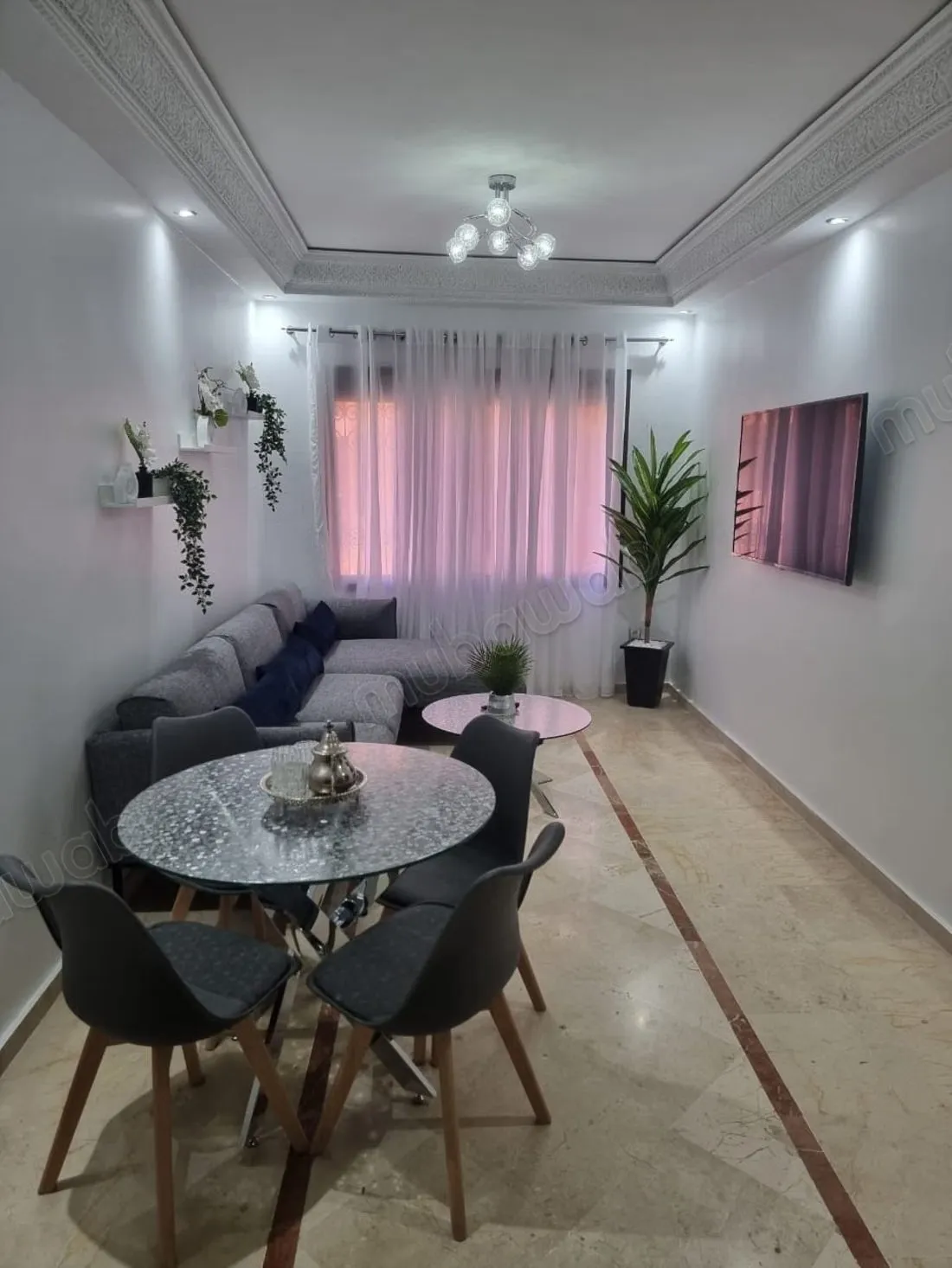 Appartement avec vue piscine au centre ville - مراكش (2)
