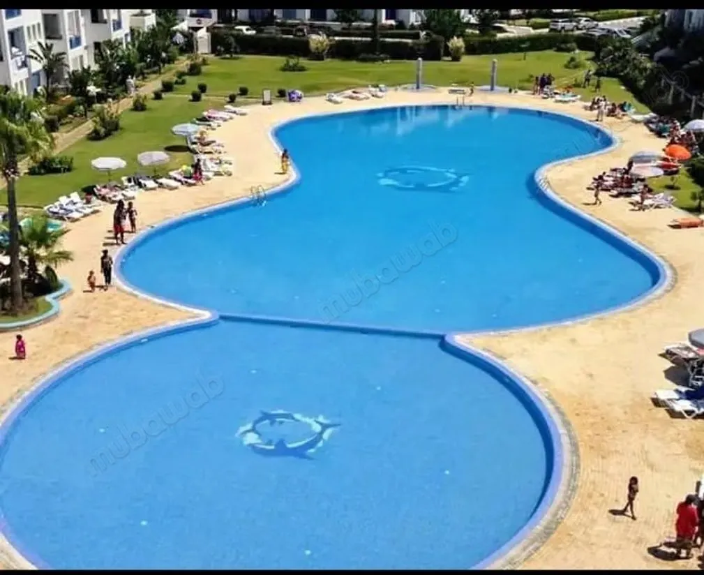 Location saisonnière à M'Diq.
Surface totale 70 m².
Nombre m... - المضيق