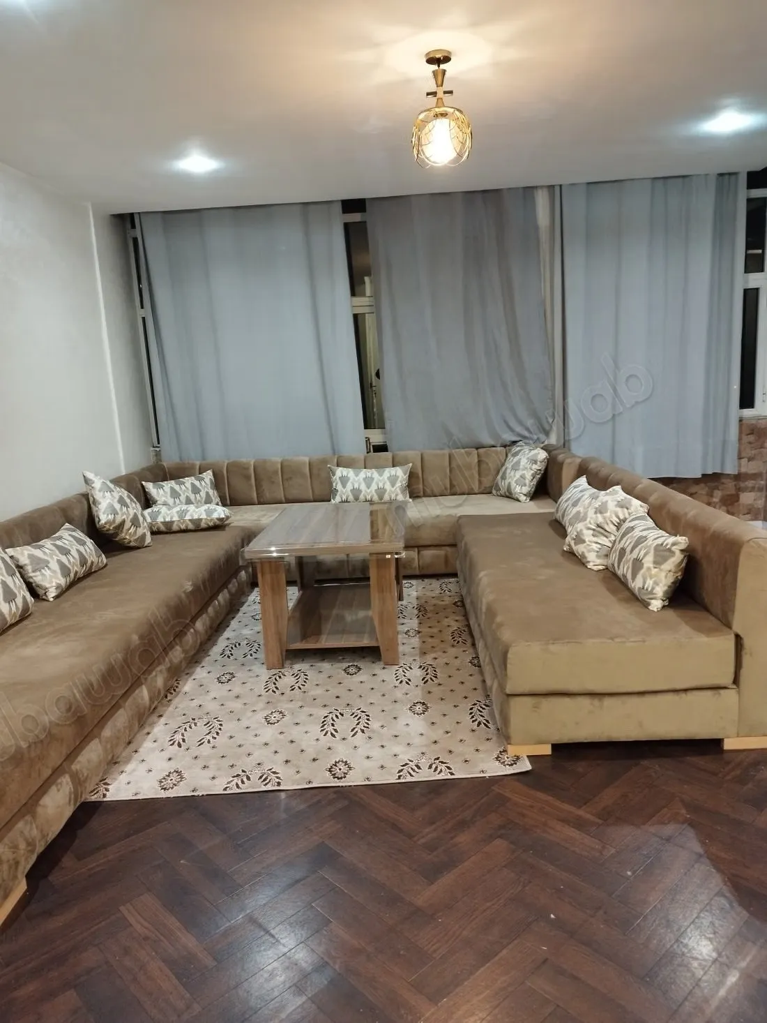 Appartements à louer à Aïn Sebaâ. 3 pièces confortables. Sal... - الدار البيضاء