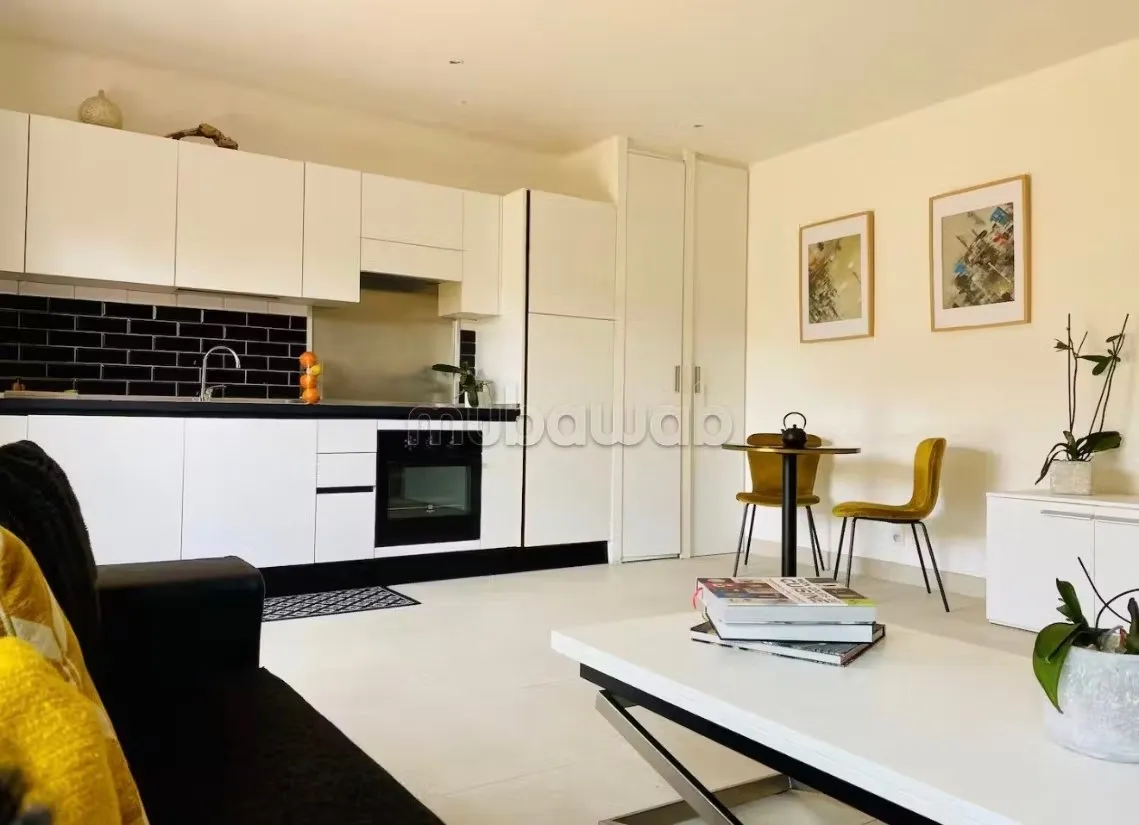 Location d'un appartement à Ain Diab - الدار البيضاء (2)