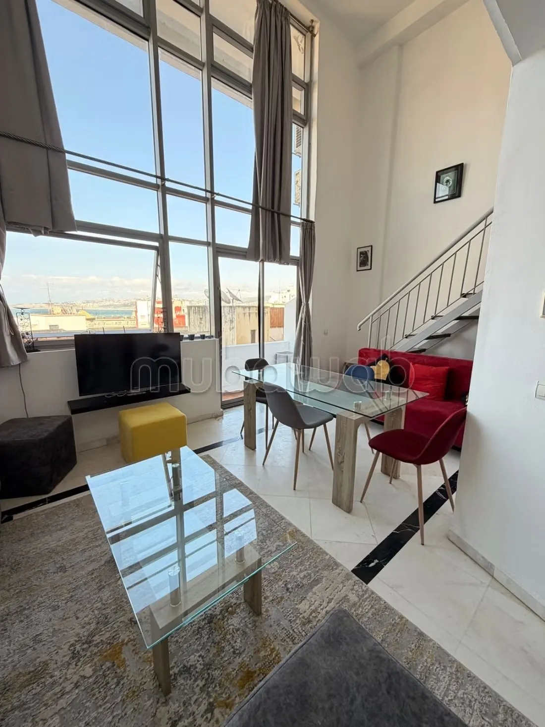 Appartement duplex avec terrasse à Louer 
Centre ville - طنجة (2)