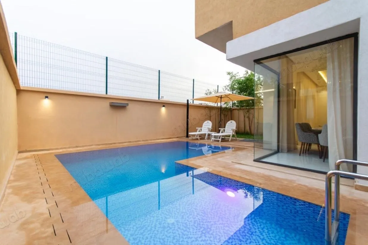 Excellente villa en vente neuve finie de 4 chambres dans une... - مراكش