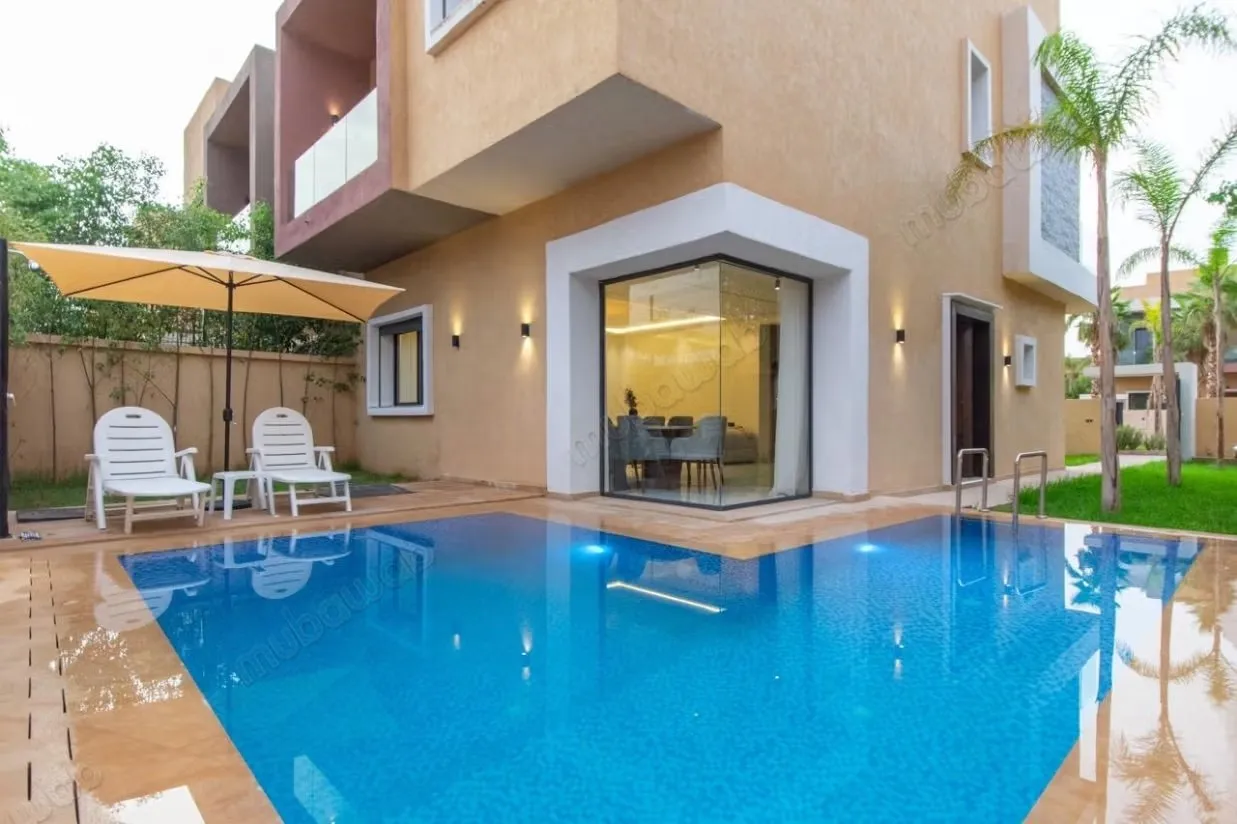 Villa neuve avec piscine privée – a 5 minutes de Morocco Mal... - مراكش (2)