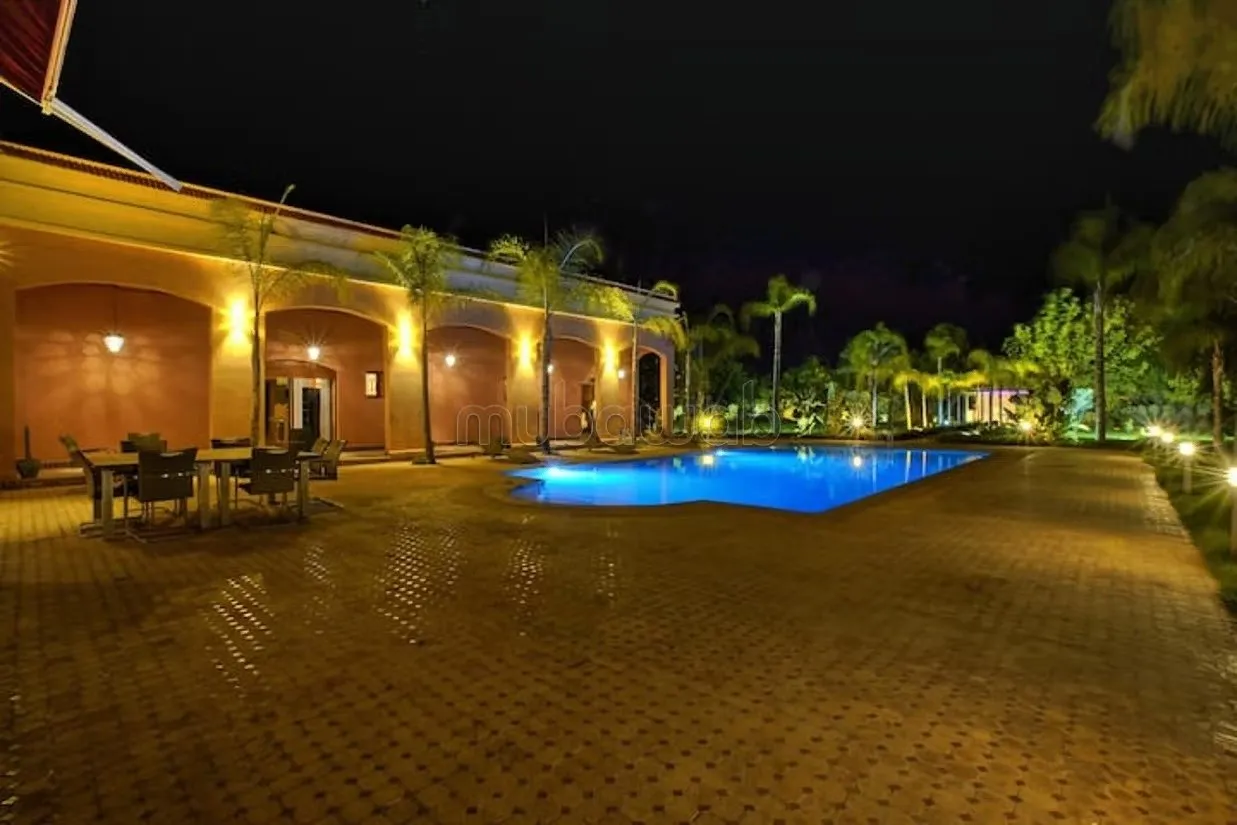 Vente villa de luxe à Route de Fez. 7 pièces confortables. M... - مراكش