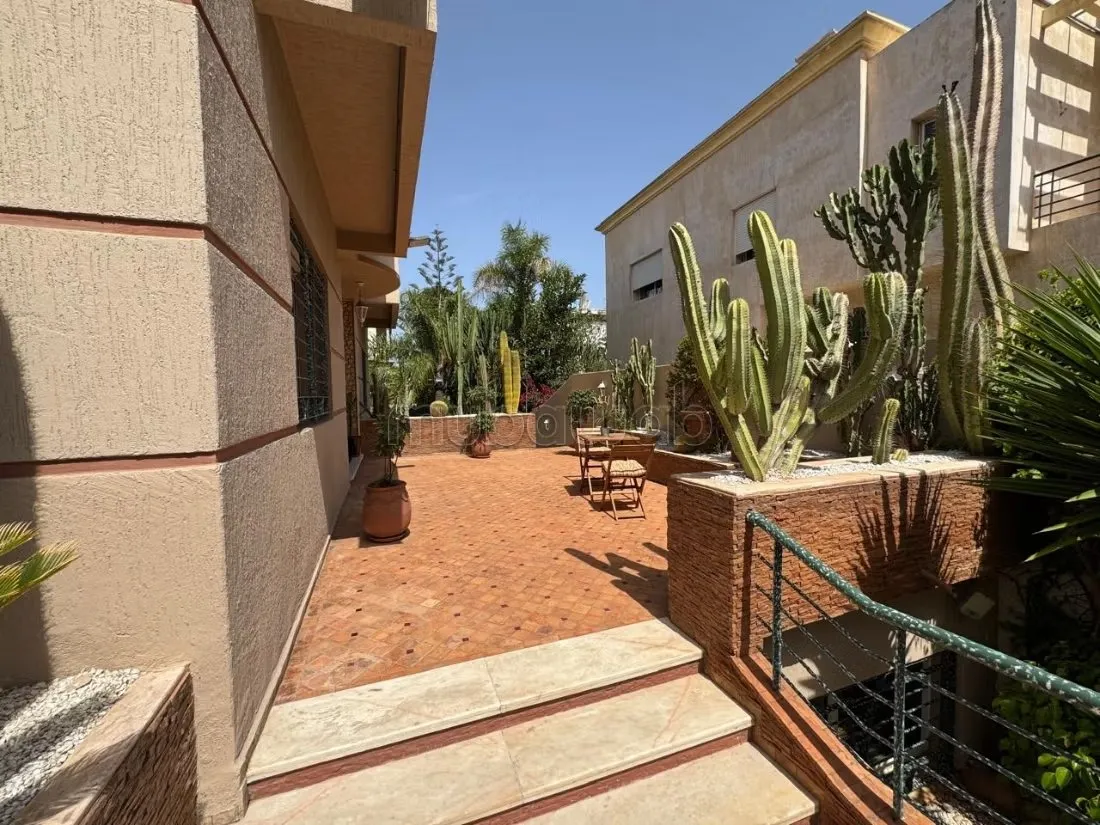 A vendre Villa de 375m² de terrain Laymoune Casa - الدار البيضاء (3)