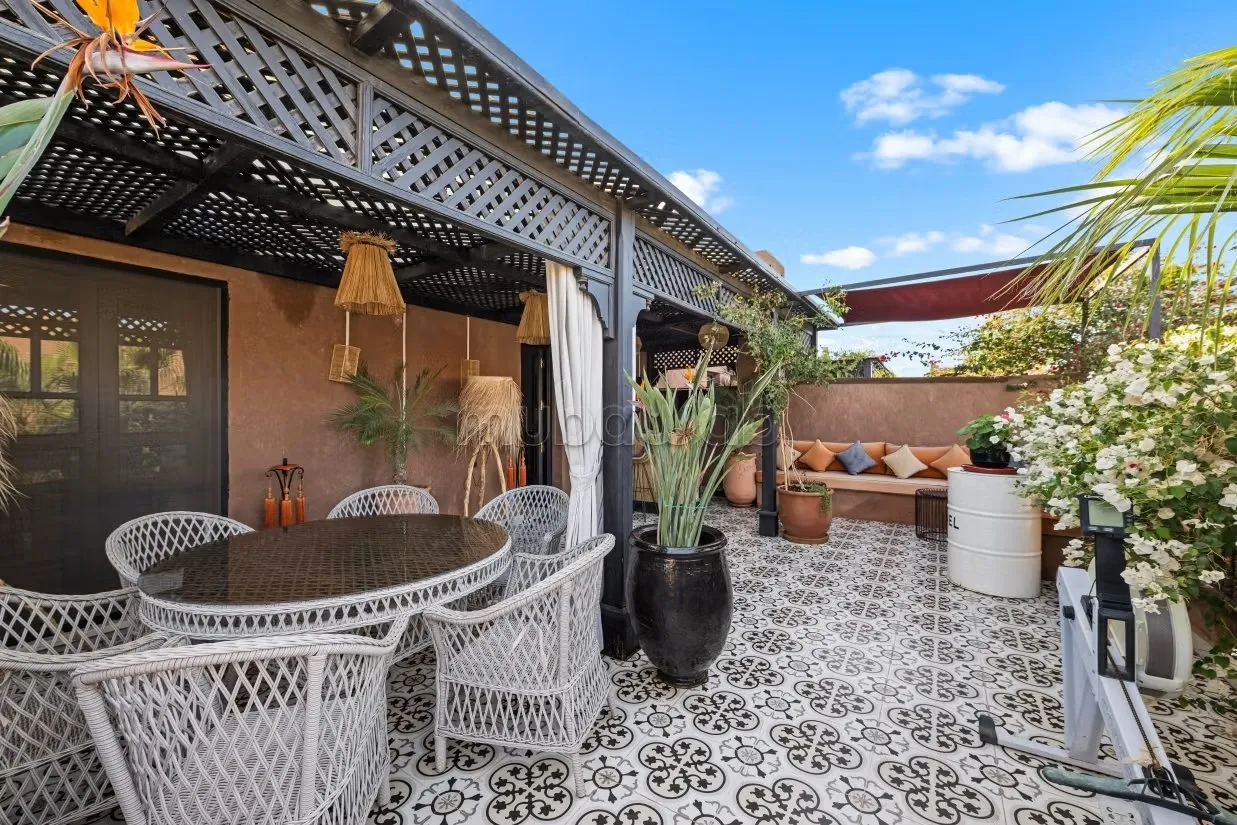 Splendide villa de 4 chambres rénovée, avec piscine et rooft... - مراكش (3)