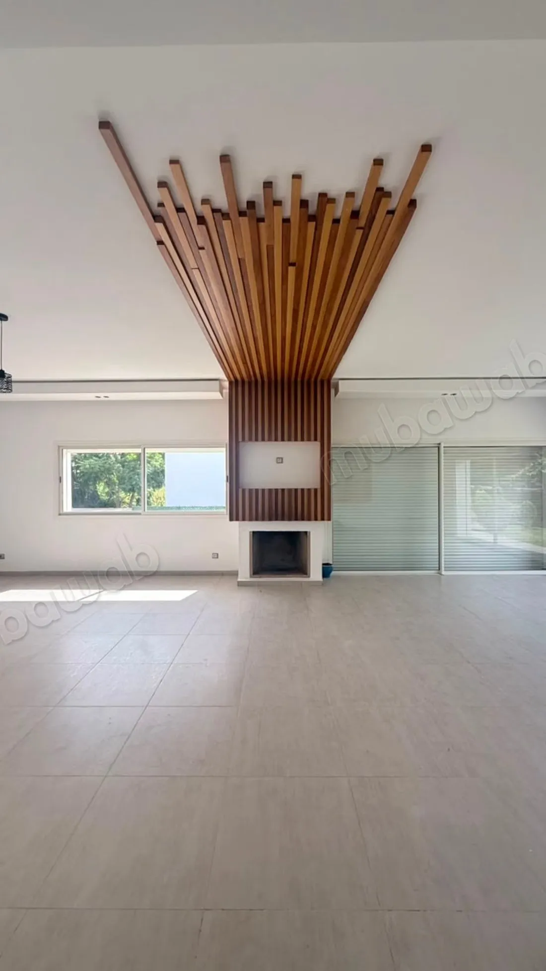 Villa de 500m² A VENDRE à Bassatine 
El Menzeh 
RABAT - الرباط (2)