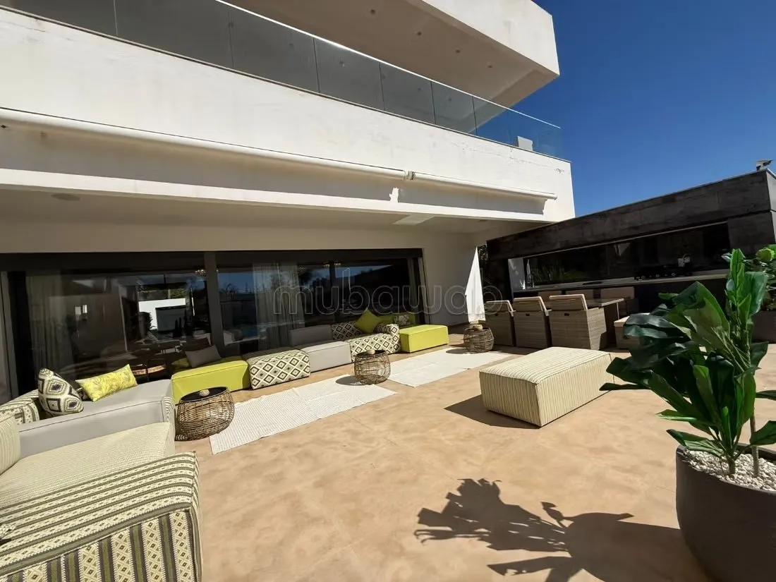 Très belle villa neuve à vendre à souissii - الرباط (2)