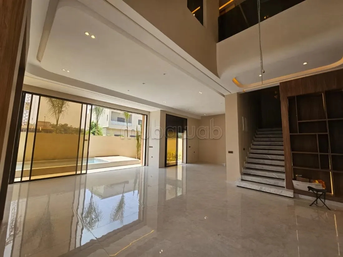 Villa à vendre à Targa – 400m² avec piscine - مراكش
