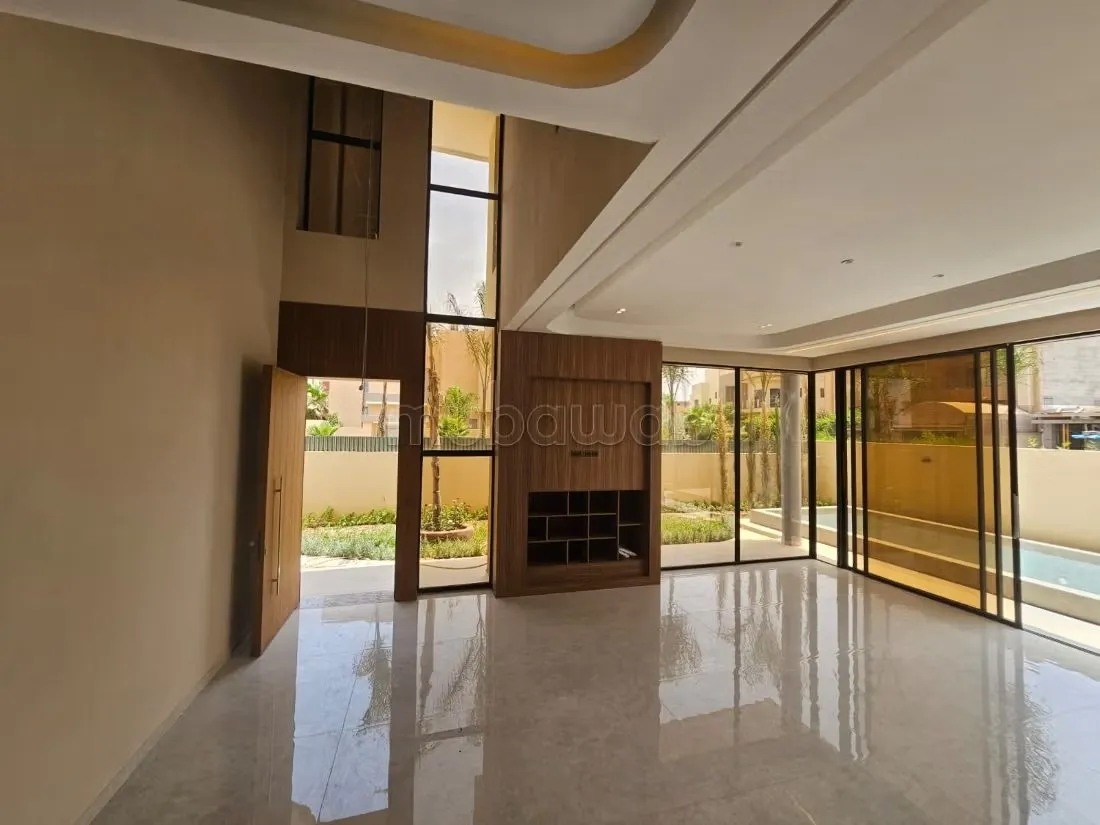 Villa à vendre à Targa – 400m² avec piscine - مراكش (2)