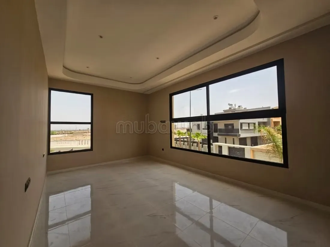 Villa à vendre à Targa – 400m² avec piscine - مراكش (3)