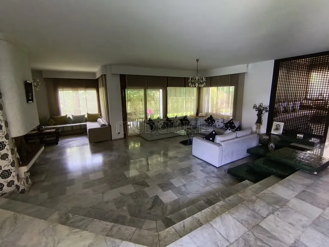 Somptueuse villa à vendre à l'OLM - الرباط