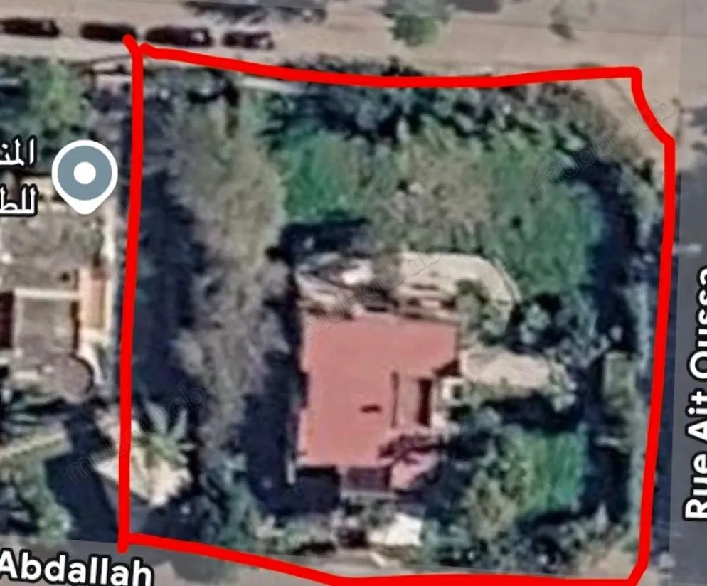 VILLA DÉMOLIR à vendre à Souissi 
2030m - الرباط