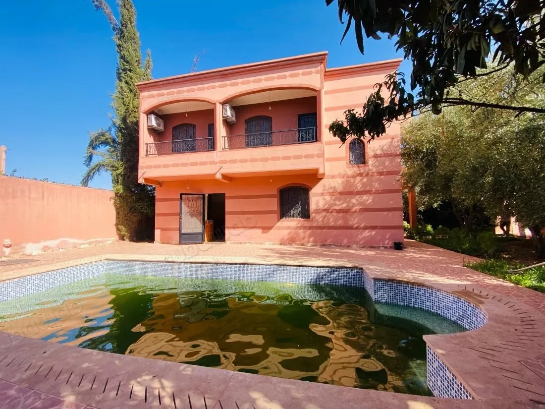 Excellente villa à vendre à Titrhamza, d'une superficie de 4... - مراكش