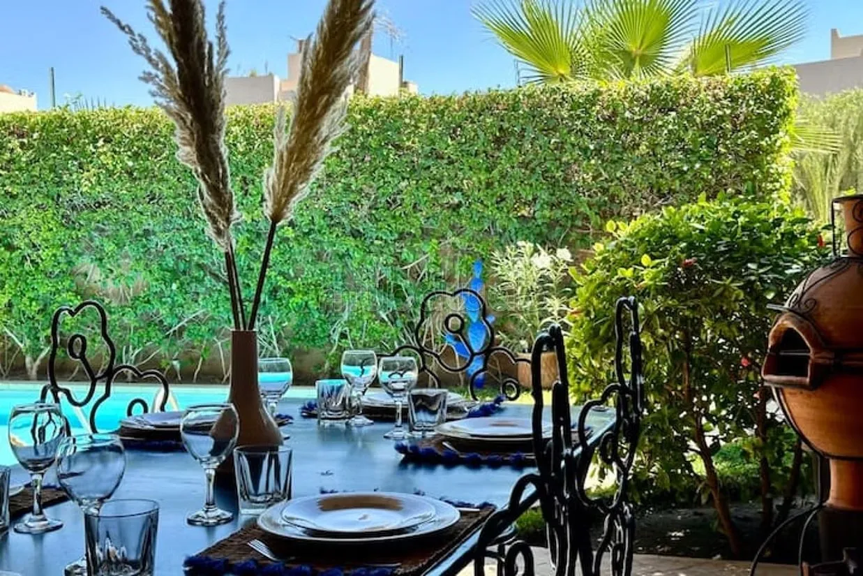 Villa 3 chambres meublée avec piscine palmeraie - مراكش (3)