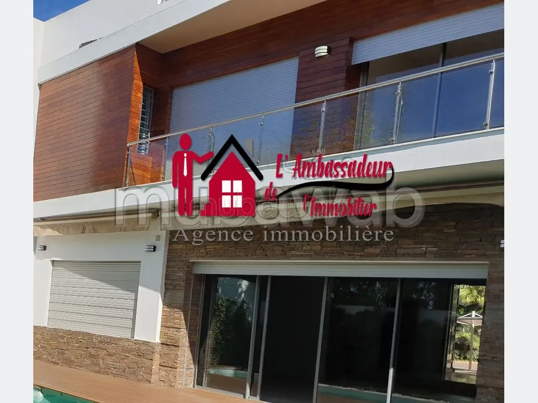 Villa Moderne de 518 m2 à Résidence ANAFE AIN DIAB - الدار البيضاء (2)