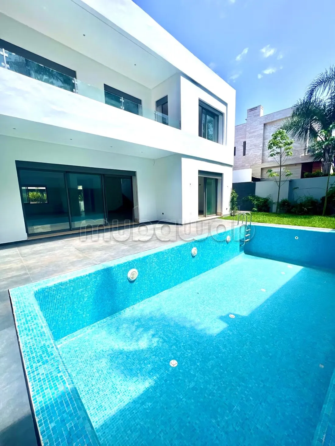 Belle Villa NEUVE à Ain Diab - الدار البيضاء