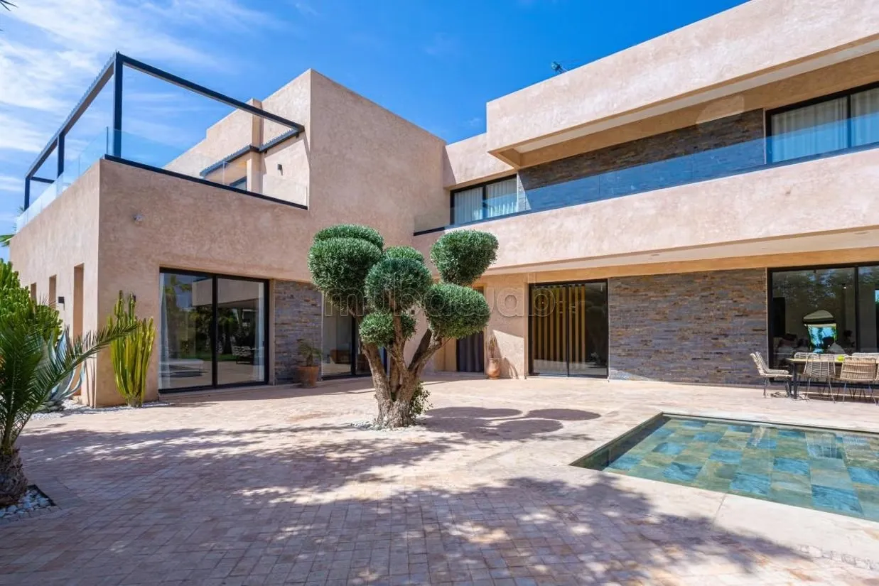 Magnifique villa à vendre à Amelkis. 5 belles chambres. Bien... - مراكش (3)