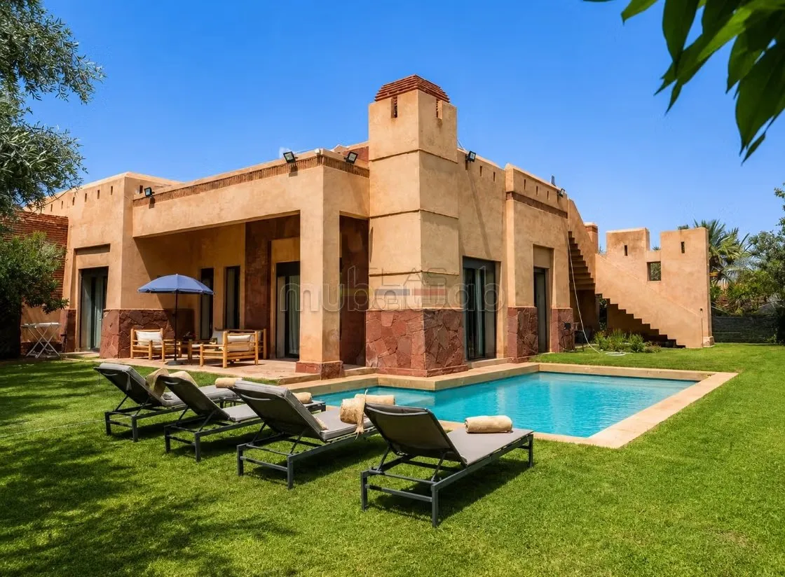 Villa meublée avec piscine privée - مراكش