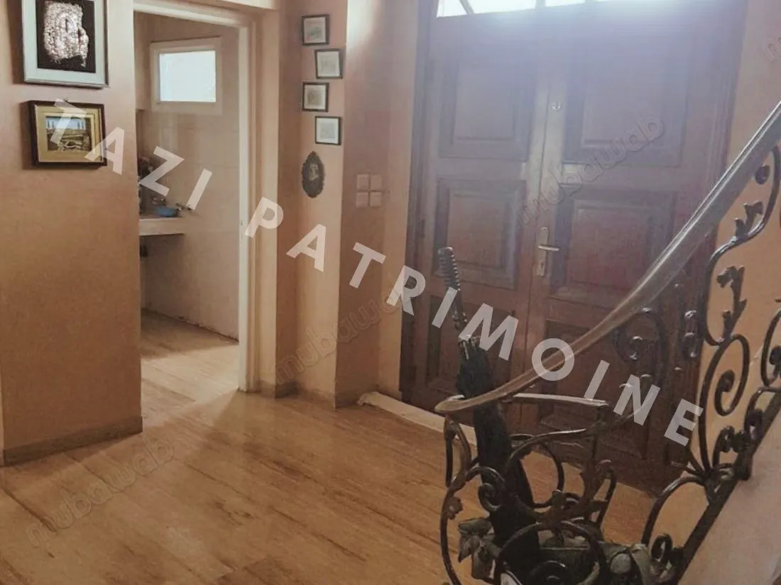 À vendre charmante villa isolée 4 chambres 600 m2 - الدار البيضاء (2)