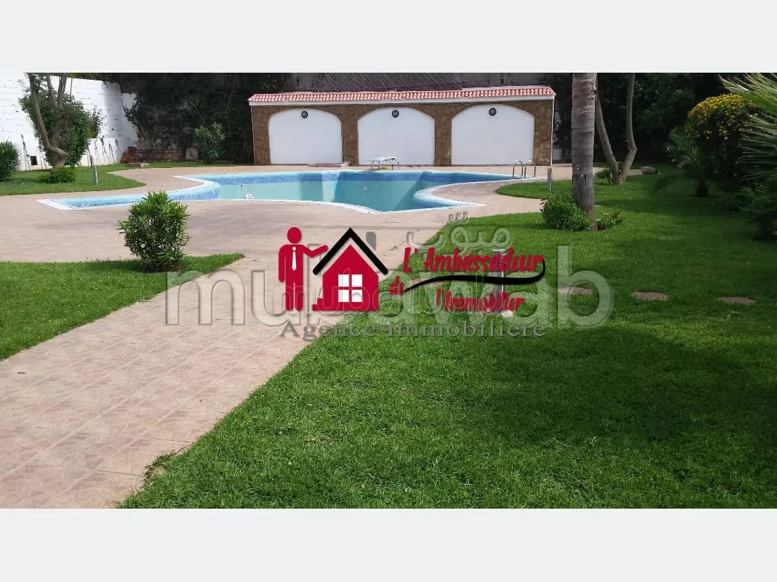 Villa de 1500 m2 à Californie - الدار البيضاء