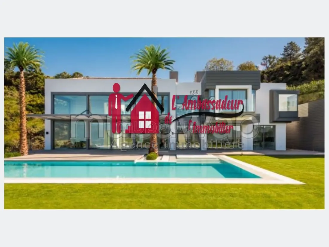 Villa 3200m² à ANFA SUPÉRIEURE - الدار البيضاء