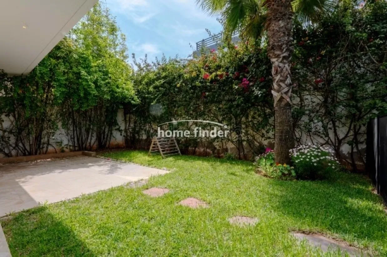 Villa à vendre sur Dar Bouazza 330 m² - دار بوعزة (3)