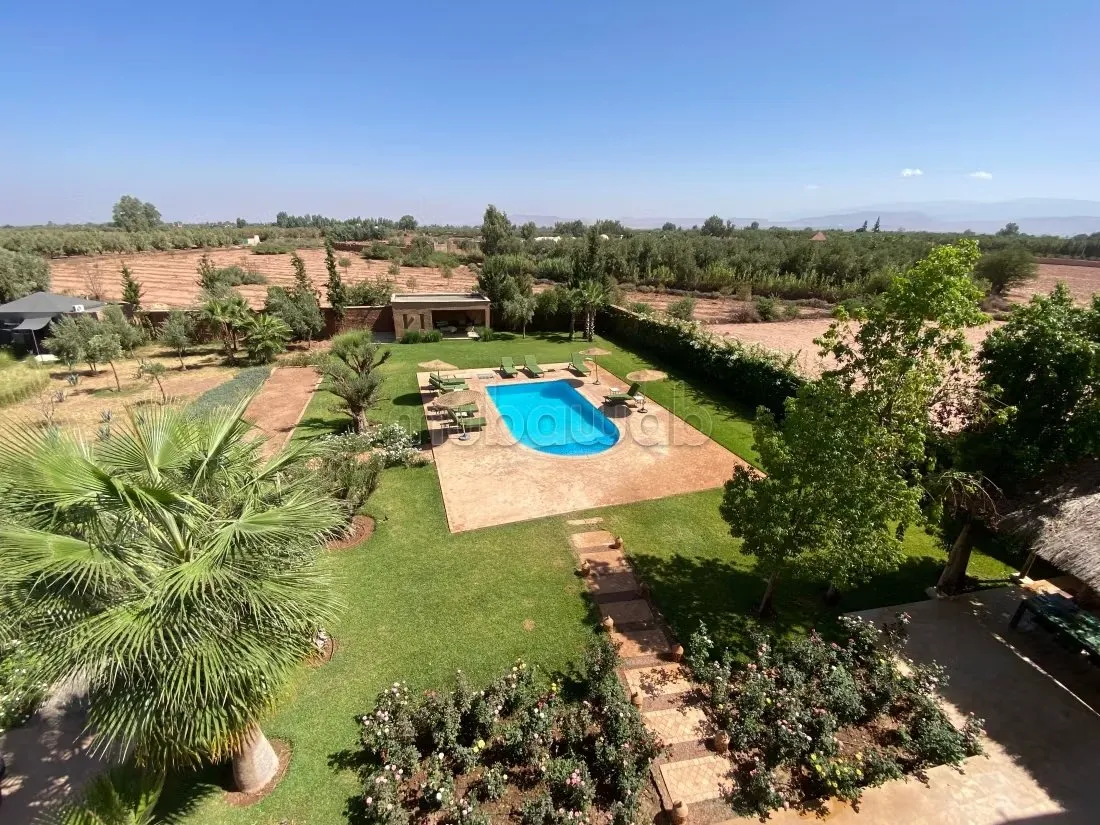 Vente villa à km 27 route ourika - مراكش