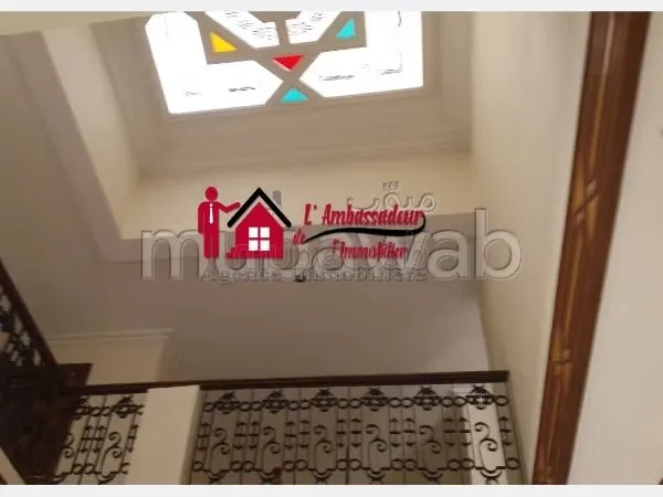 Villa de 584 m2 à l'oasis - الدار البيضاء (2)