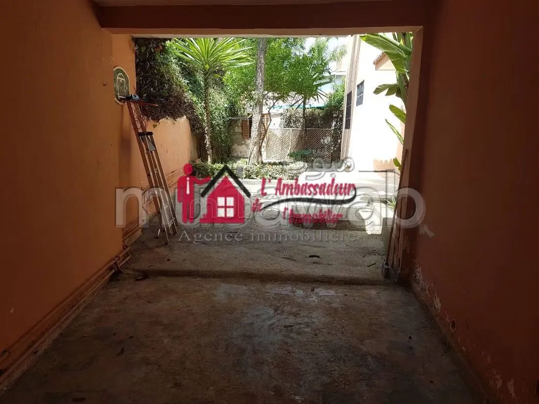 Villa de 641 m2 à CIL BONNE AFFAIRE - الدار البيضاء (3)