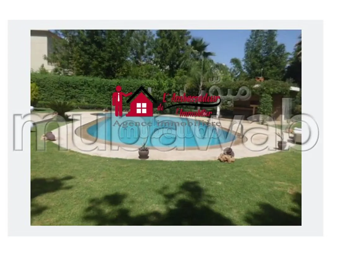 Villa de 1422 m2 à Californie TRES BONNE AFFAIRE - الدار البيضاء