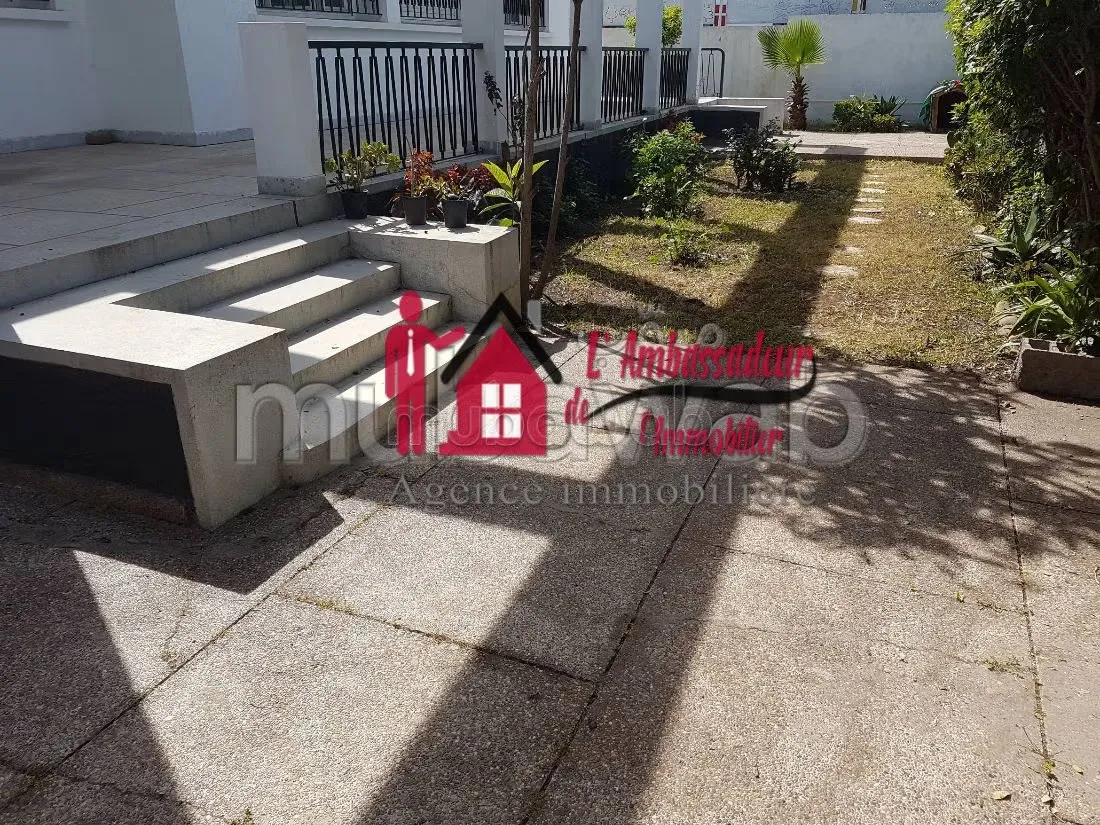 Villa de 725 m2 à CHANTILLY - الدار البيضاء